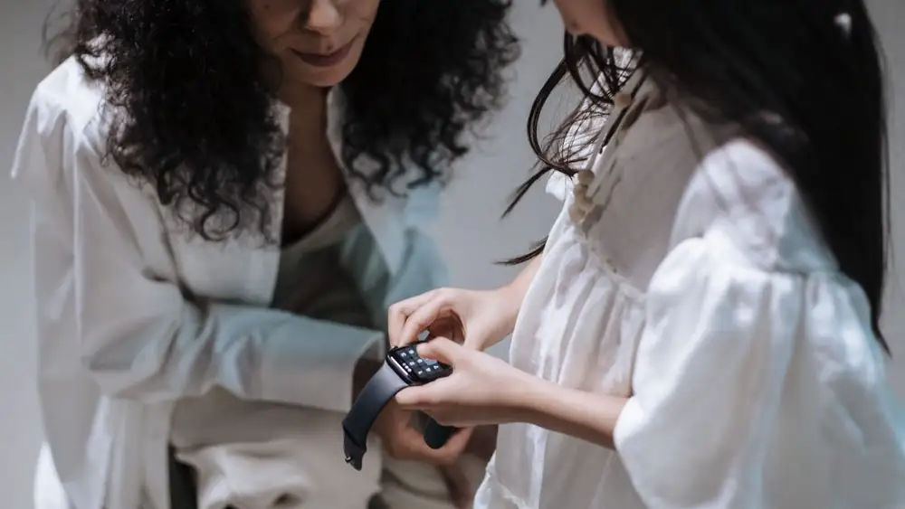 How to Choose the Best Smartwatch for Your Needs in 2023